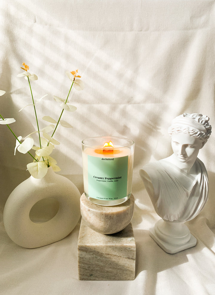 Creamy Peppermint Wood Wick Candle, Lifestyle Shot